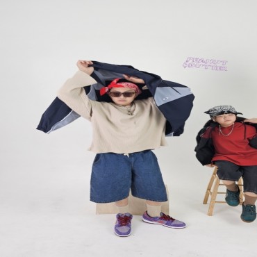 절개바람막이자켓