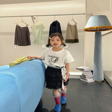 로라캣츠티셔츠